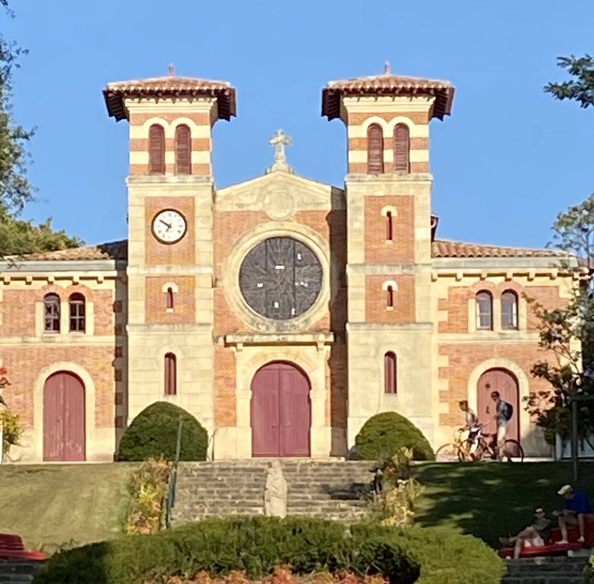 eglise-notre-dame-des-passes-moulleau-arcachon-au-pied-maison-location