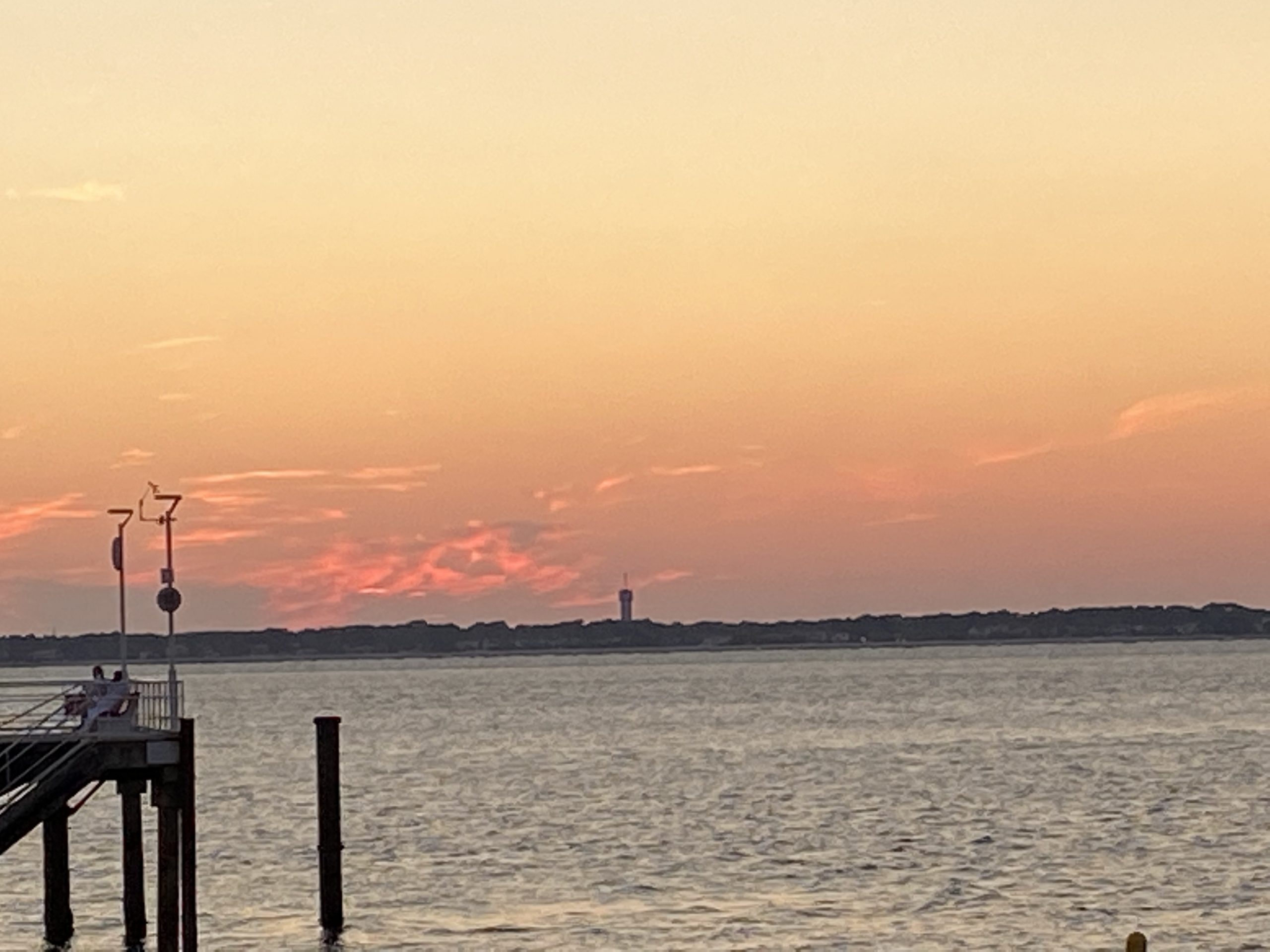 couche-soleil-cap-ferret avant de sortir en boite de nuit au pilat